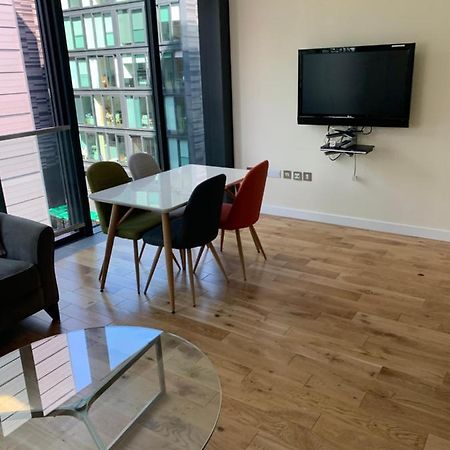 Quartermile 1 Bedroom Apartment - With Free Parking Included Edinburgh Eksteriør billede